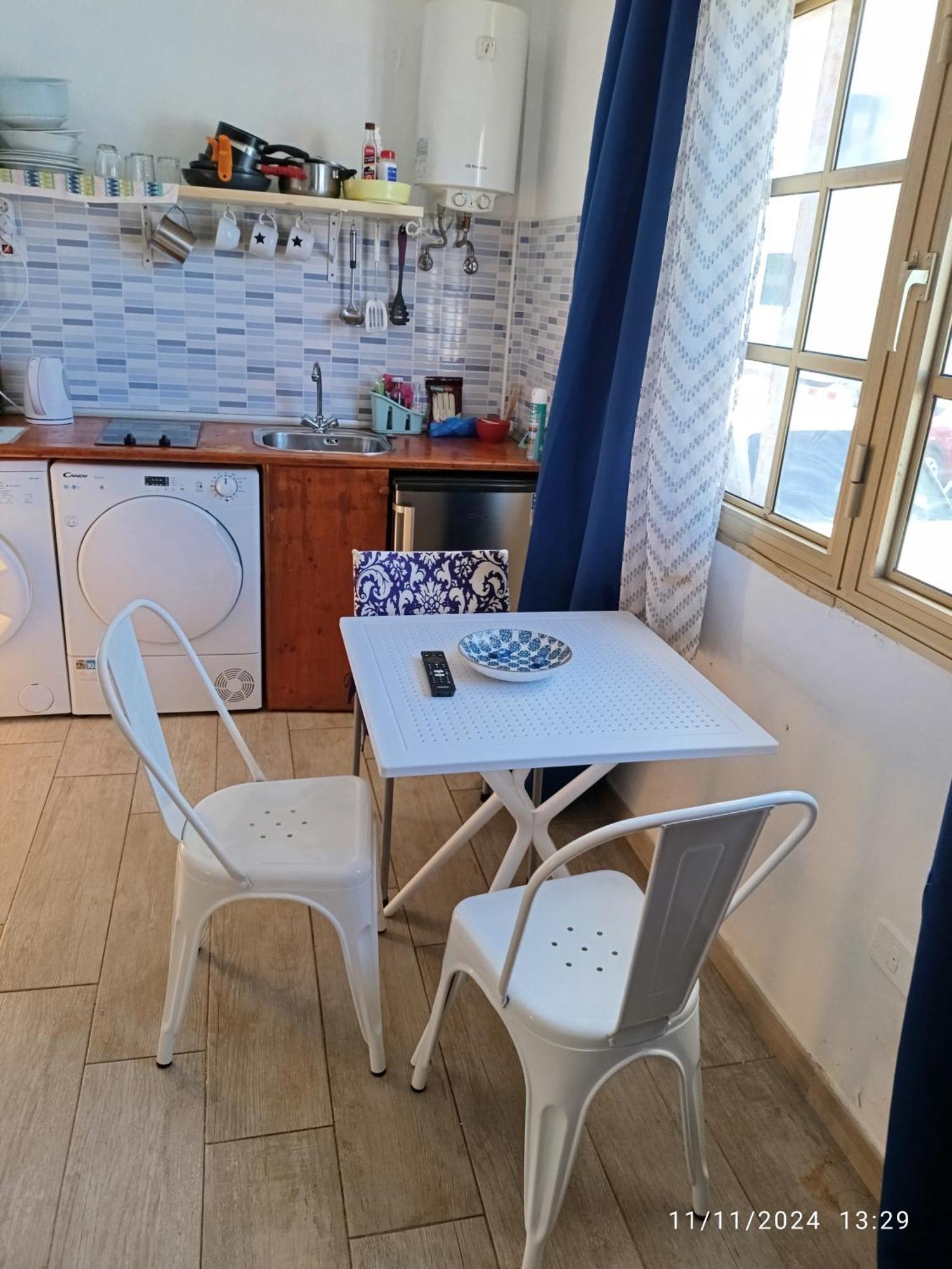 Apartamento Central Luminous Cute Studio By The Beach & Harbour Corralejo Exterior foto